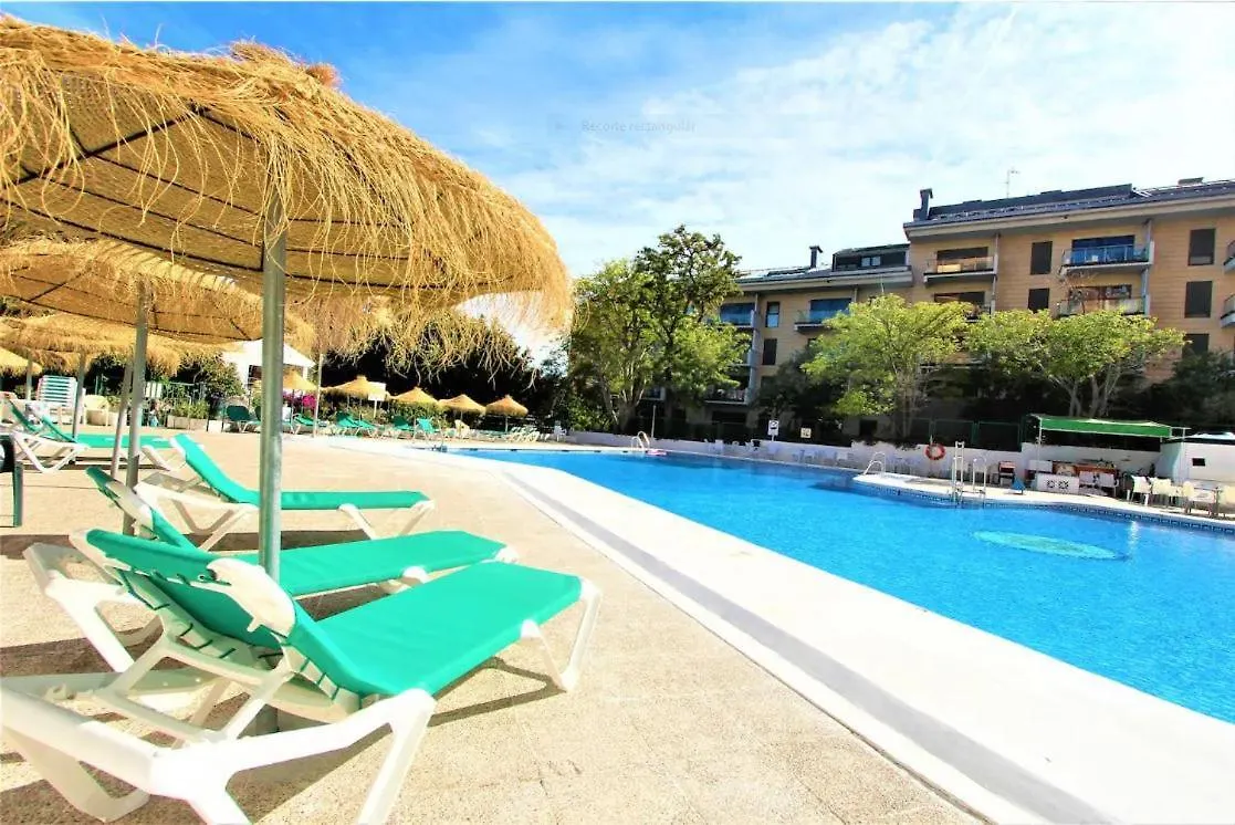 Piso En Alquiler En Benalmadena Costa公寓